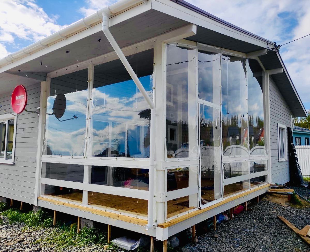 Установка мягких окон на террасе